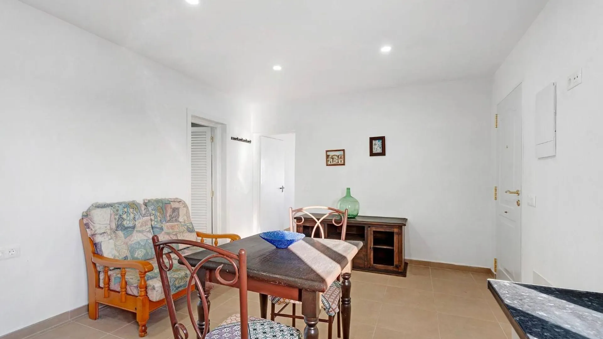 Finca Casa Eva Entire Accommodation Charco del Pino 0*,  Spain